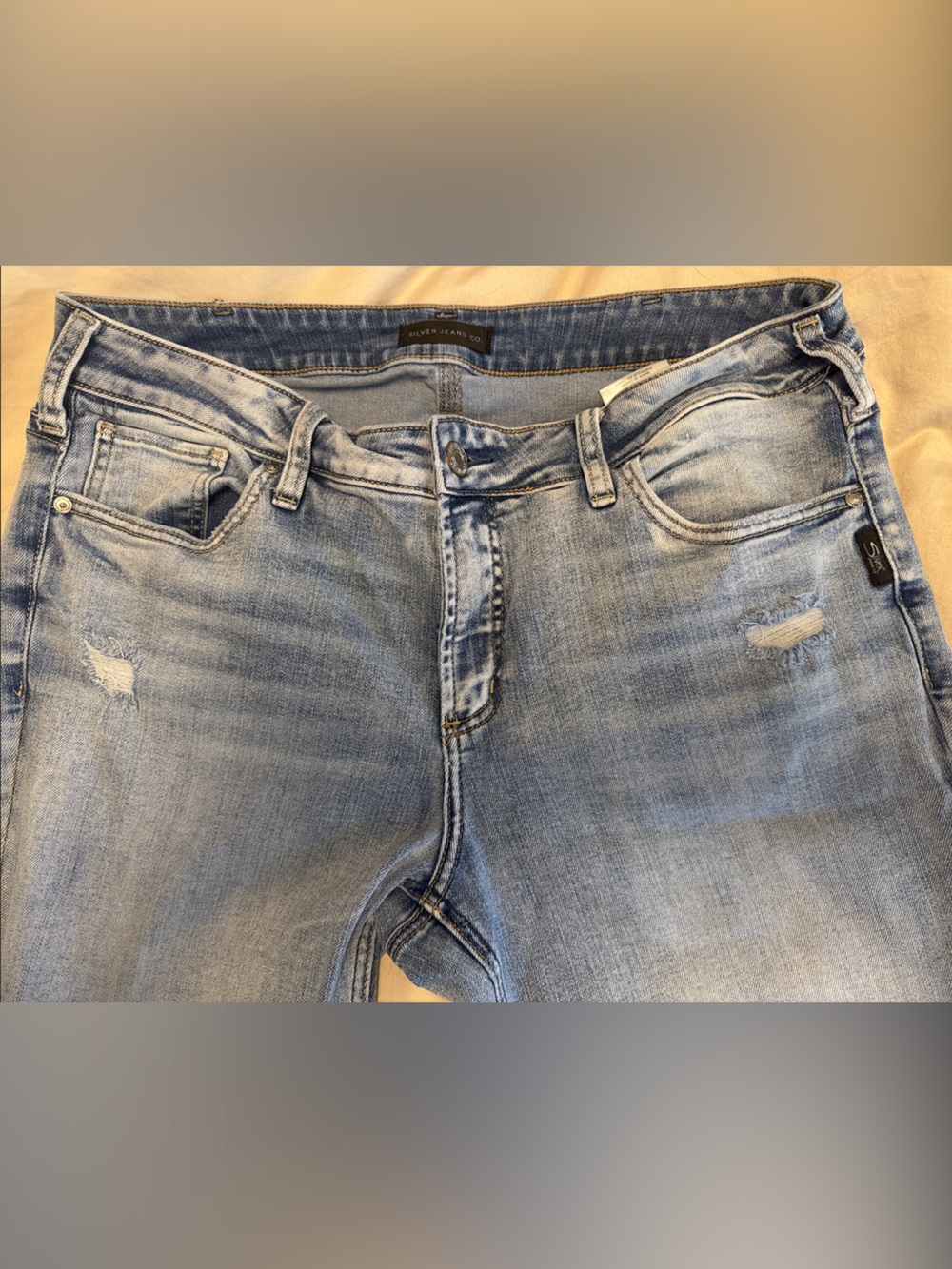 Silver Jeans Light Wash Boyfriend Jeans